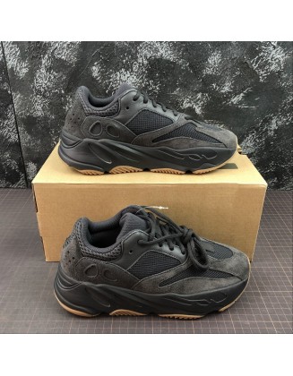 Yeezy Boost 700 